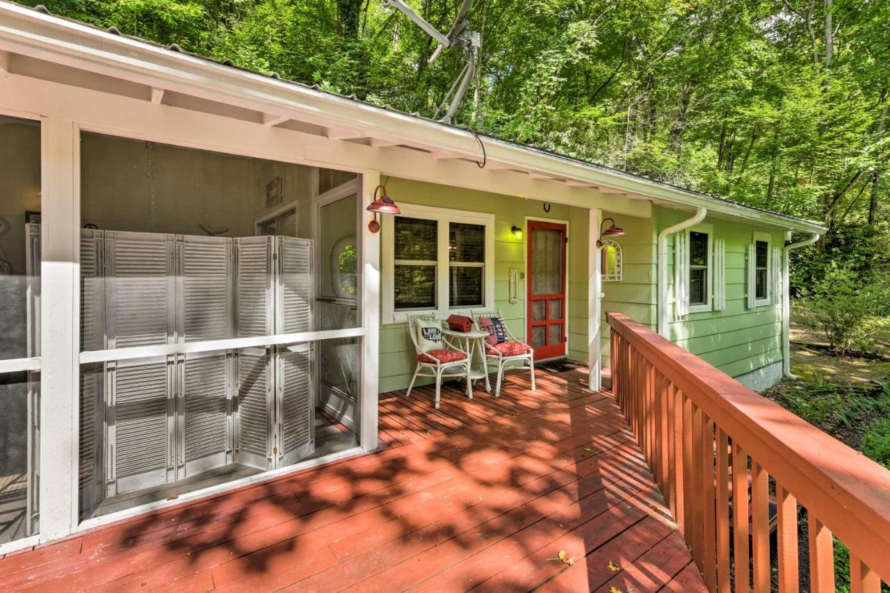 Tranquil Creekside Cottage With Deck And Lanai Franklin Zewnętrze zdjęcie